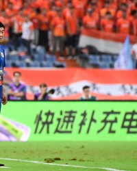 星空体育登录入口-李平康：泰山接近签下不到30岁的一个巴西乌索类型的后腰