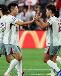星空体育官方网站-中国女足半场2球领先！王霜进球被吹后轰世界波，张睿建功