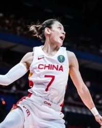 星空体育官方网站-女篮晋级世界杯后遭质疑！前队长吐槽集训太长了：宫鲁鸣太老套了